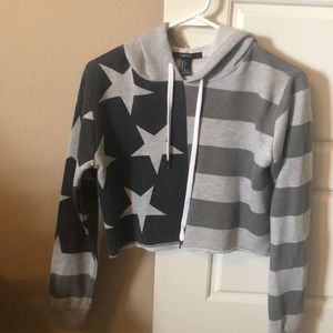 Cropped hoodie